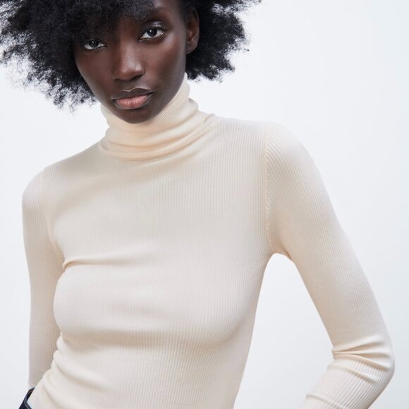 Zara: Extra Thin Turtleneck - Picture 5 of 5
